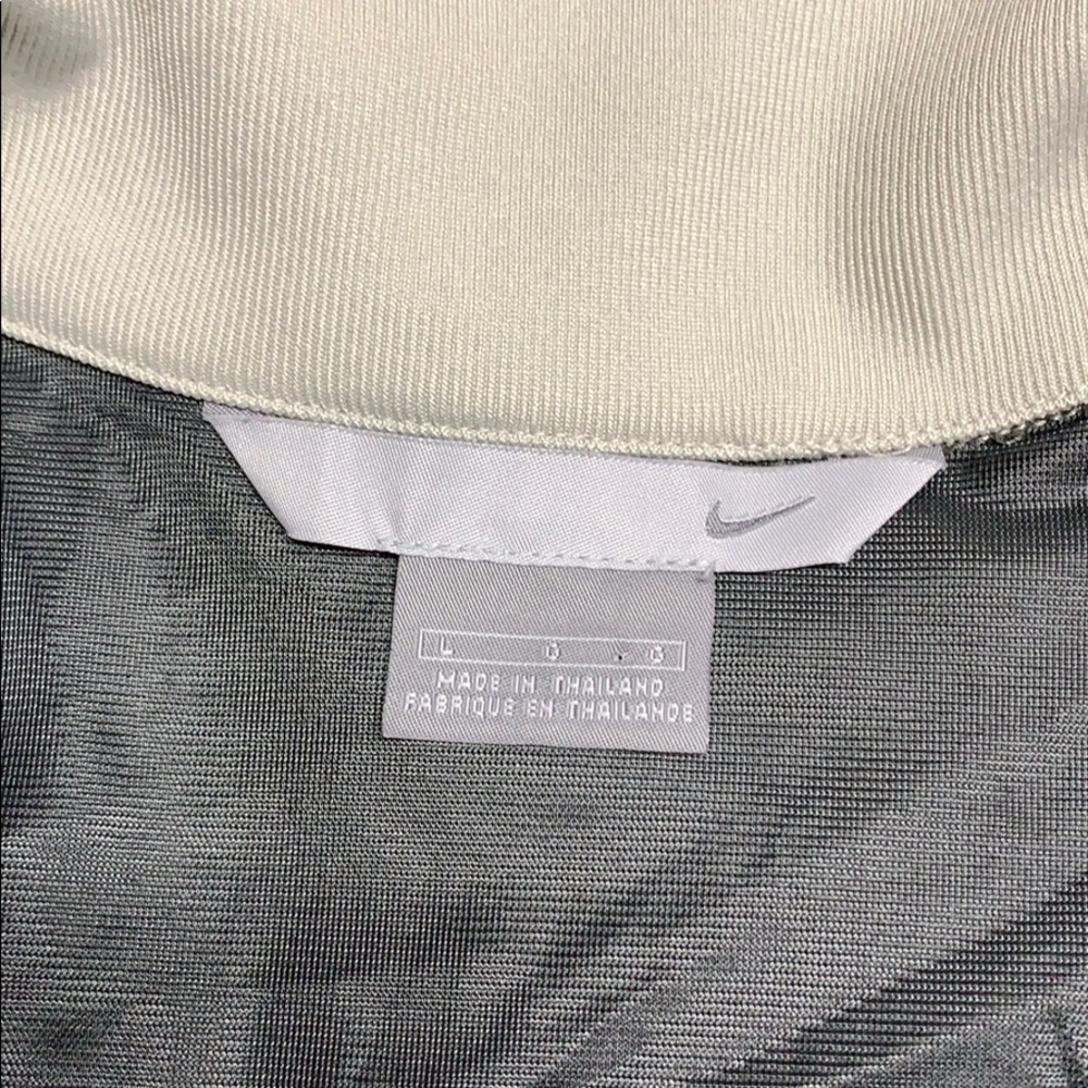 Nike polyester pullover large - Picture 3 of 7